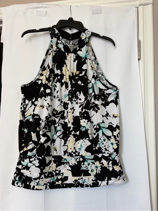 White House Black Market Tops - White House Black Market floral sleeveless halter-neck top